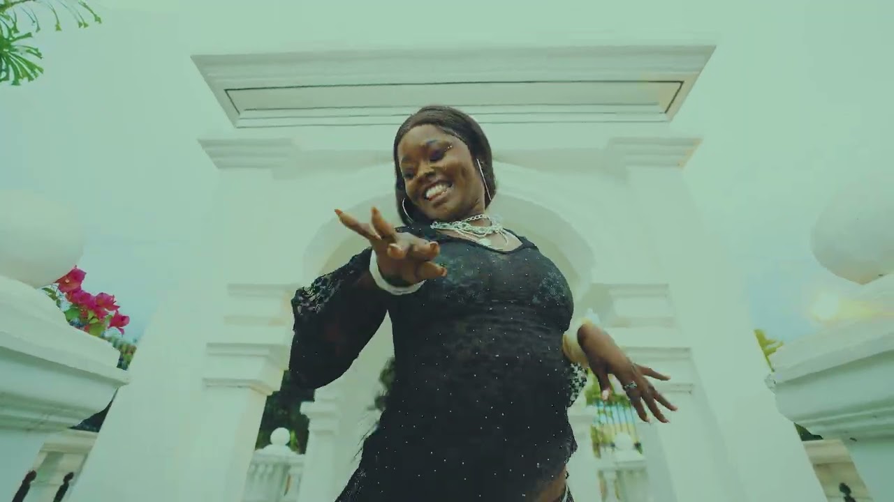 Kaakyire ft Kwabena Kwabena - Abele Abaa (Official Video)